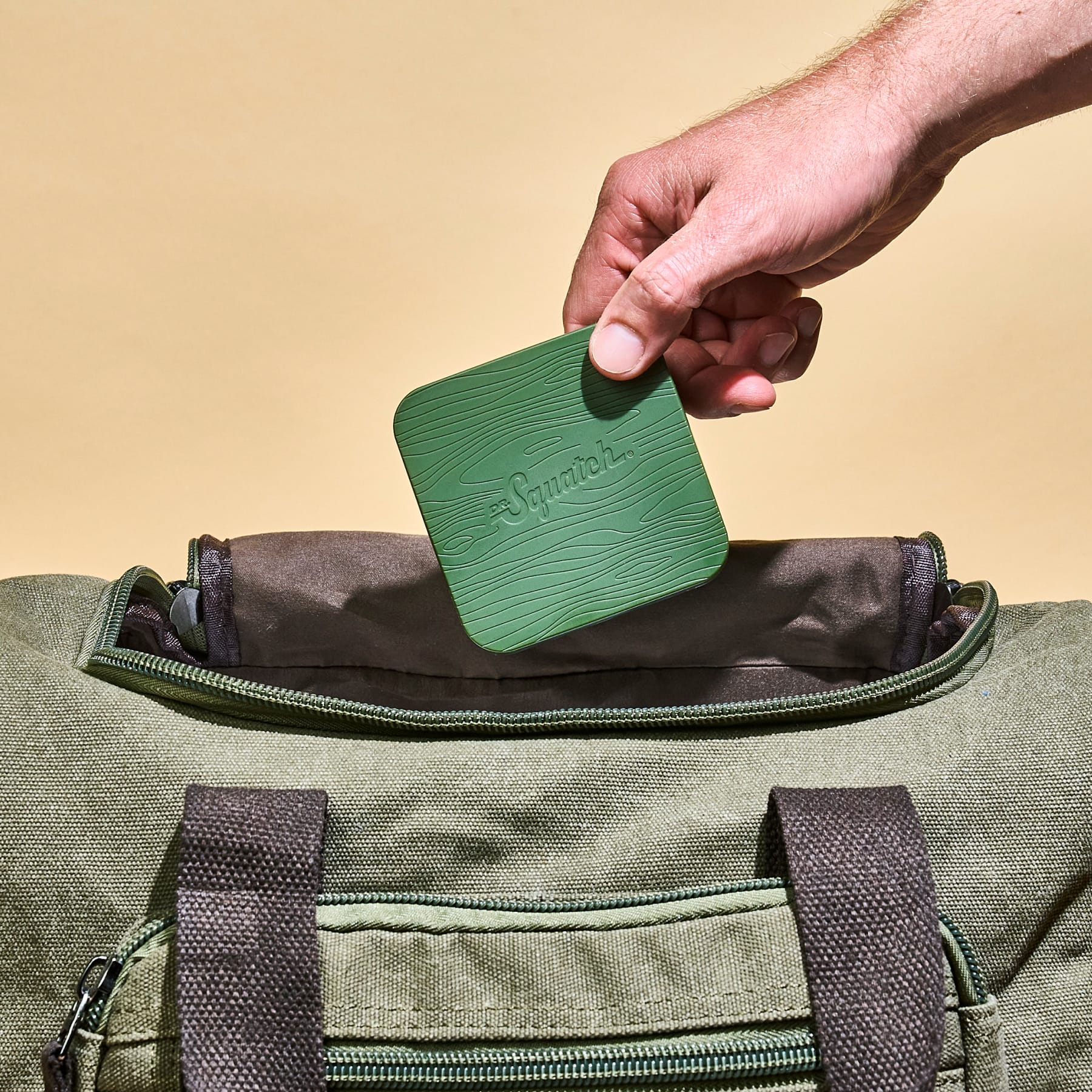 Free Travel Case! L9